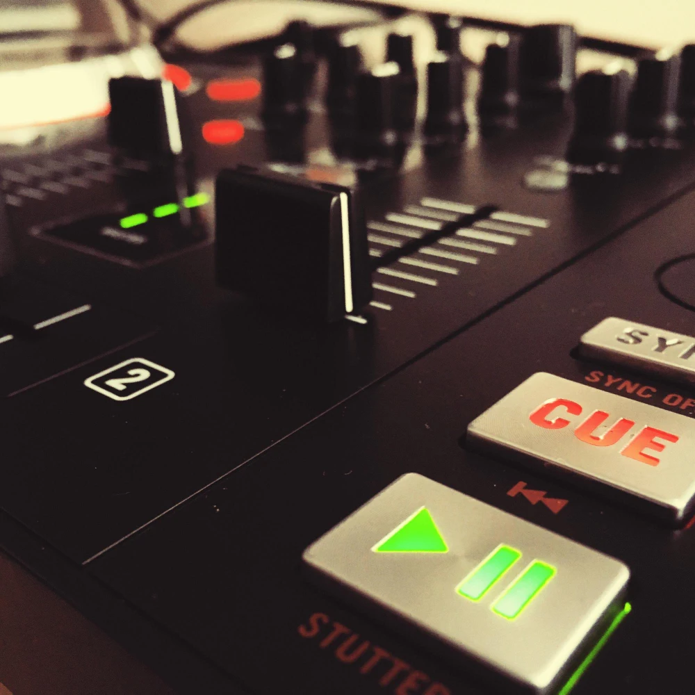 Sound engineer